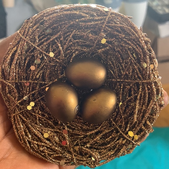 NWT Giant bird nest with three eggs - Picture 5 of 6